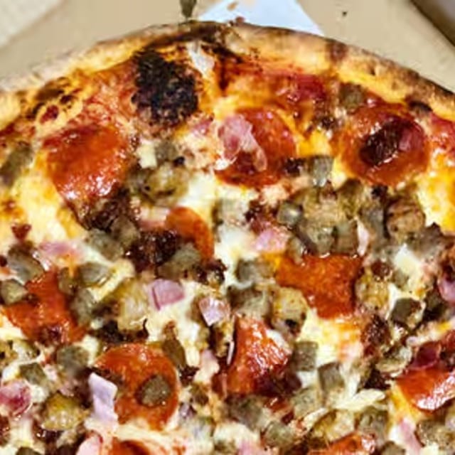 18 inch large Meat Lover's Pizza  (5-6 People).