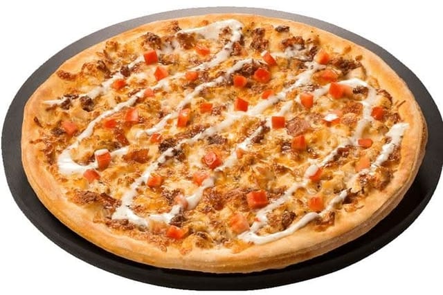 18 inch large Chicken Bacon Ranch Pizza  (5-6 People).